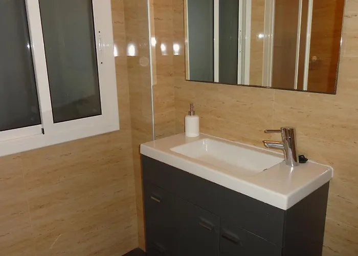 Zona Playa De San Sebastian Apartman *