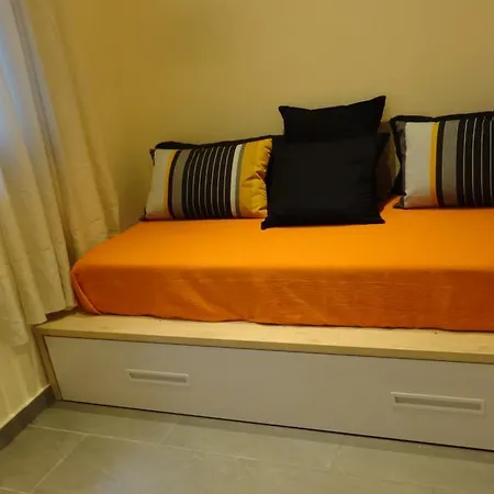 Lägenhet Zona Playa De San Sebastian