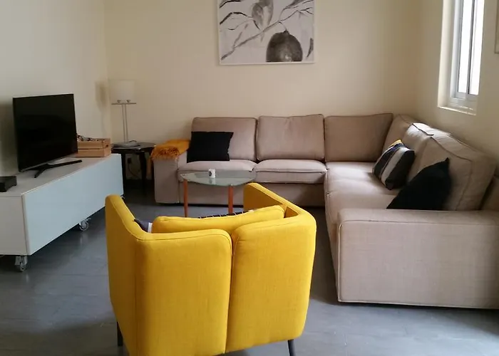 Zona Playa De San Sebastian * 锡切斯